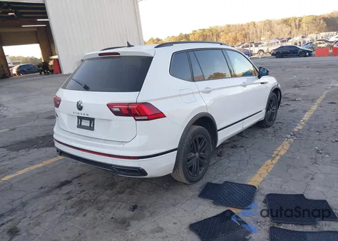 2022 Volkswagen Tiguan 2.0T Se R-Line Black from USA, damaged, VIN 3VVCB7AX7NM007366